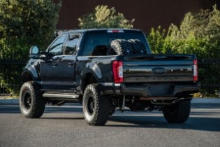 2018 SEMA: 2019 F-250 Super Duty Lariat 4x4 Crew Cab Tran...